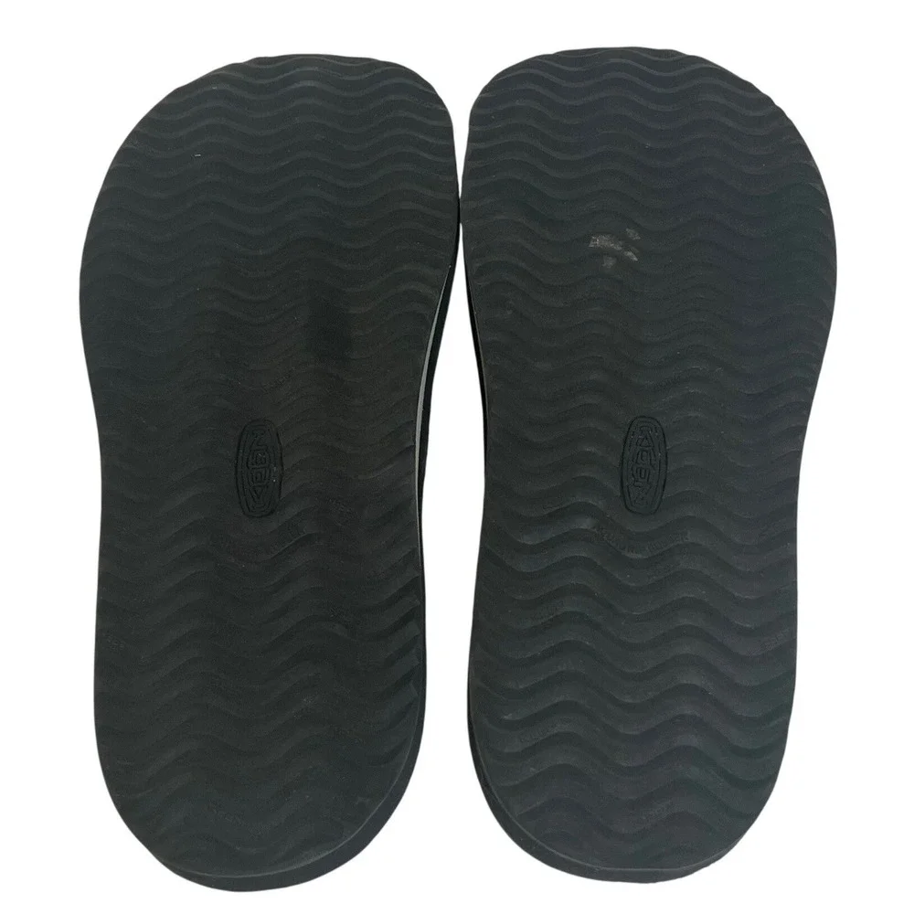 KEEN Waimea H2 Sandals Mens 12 Olive Green Toe Guard Flip Flop Slides